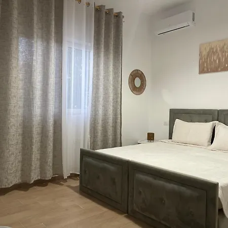 Luna Durrës